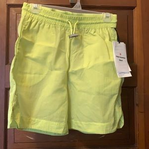 New women’s lululemon clear intention short size 4